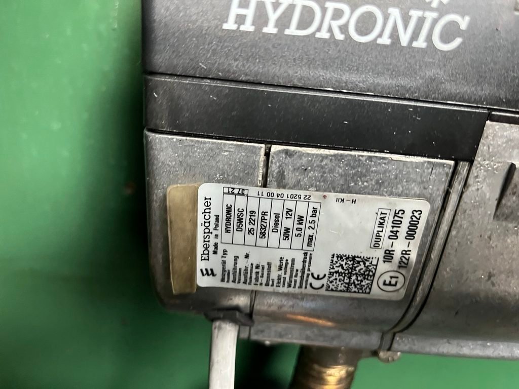 Our Eberspächer Hydronic D5WSC, now responding to the new programmable timer.